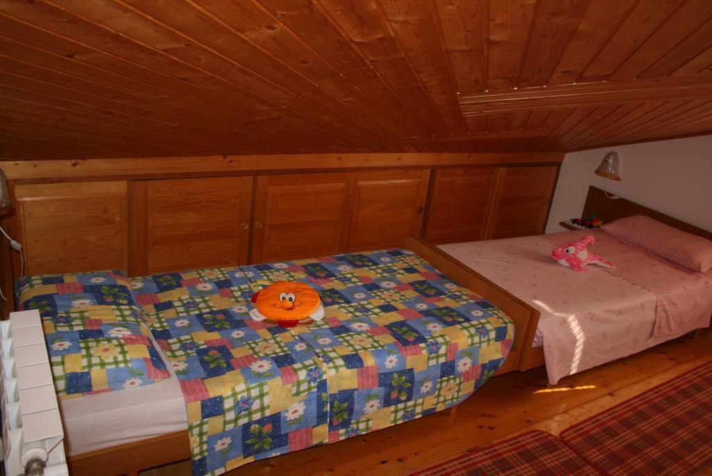 Apartment Pokrajac Rovinjsko Selo Oda fotoğraf